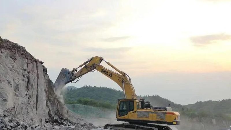 小型混凝土泵车租赁费用：揭秘影响价格的关键因素**